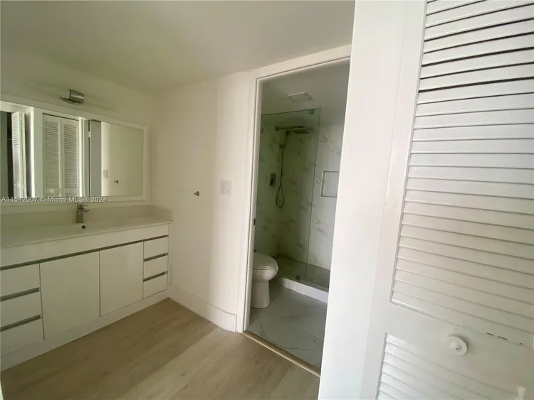 Costa Bella #1814 image #11