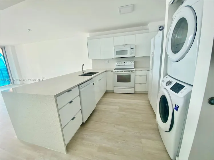 Costa Bella #1814 image #6