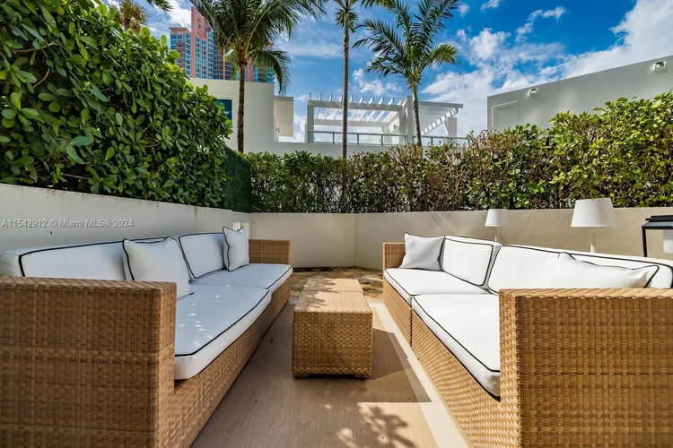 Continuum II North #510 image #14