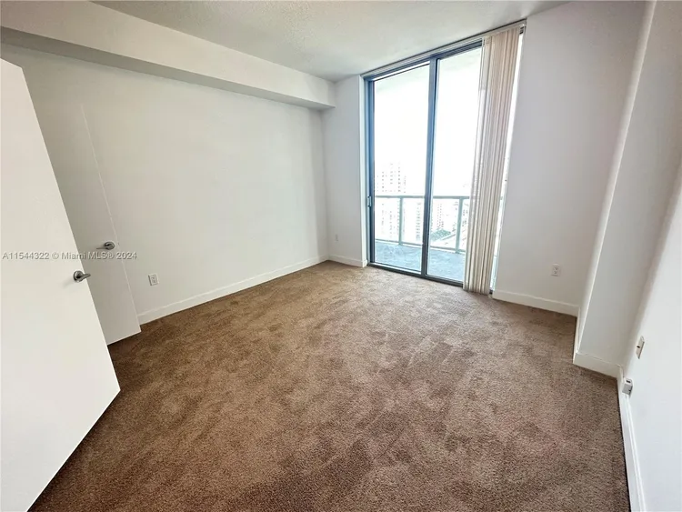 Axis #2009-S image #11