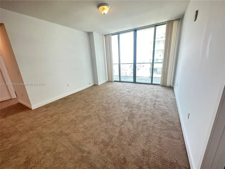 Axis #2009-S image #8