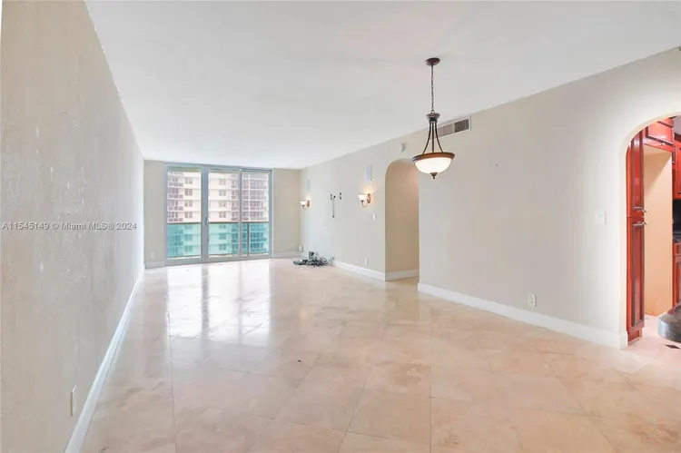 The Tides On Hollywood Beach #8D image #20