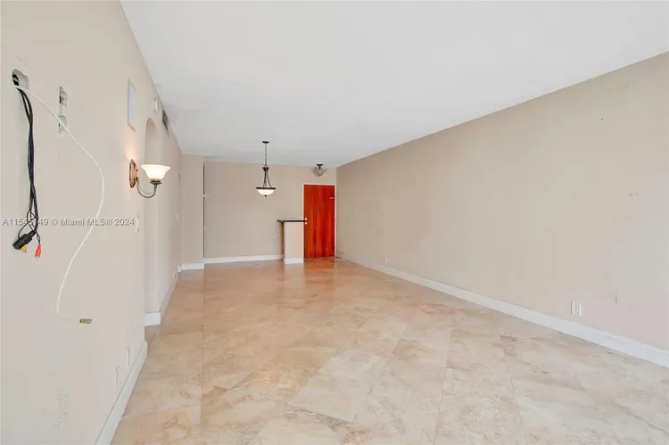 The Tides On Hollywood Beach #8D image #23