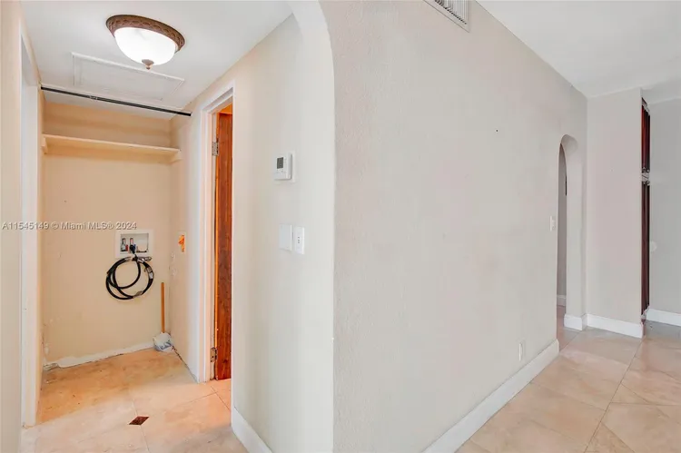 The Tides On Hollywood Beach #8D image #28