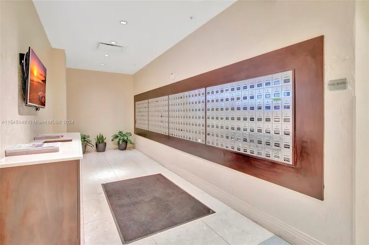 The Tides On Hollywood Beach #8D image #37