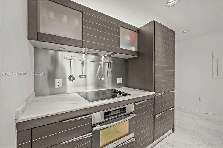 Epic #3805 image #10