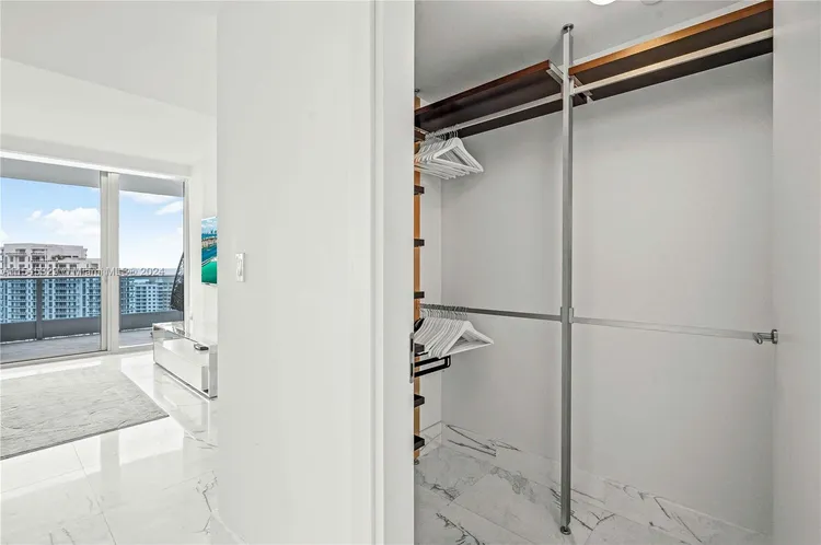 Epic #3805 image #15