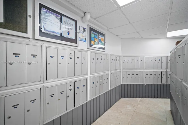 Bayshore Yacht Tennis Club #405 image #22