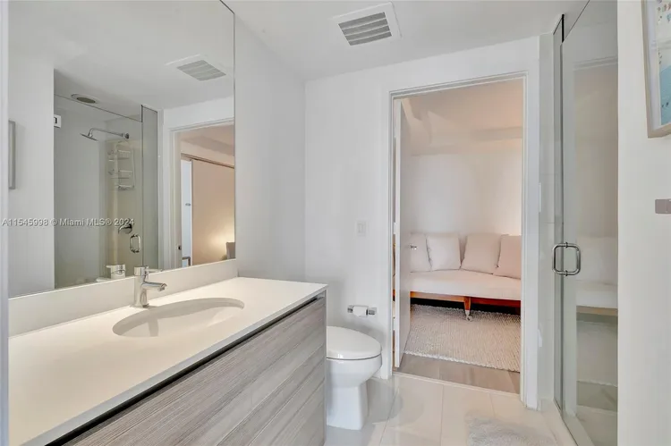 Hyde Midtown #2407 image #10