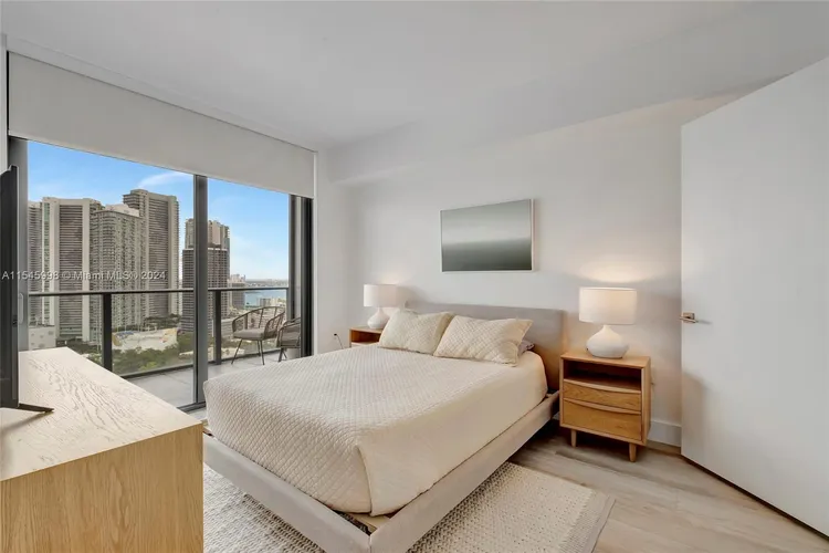 Hyde Midtown #2407 image #12