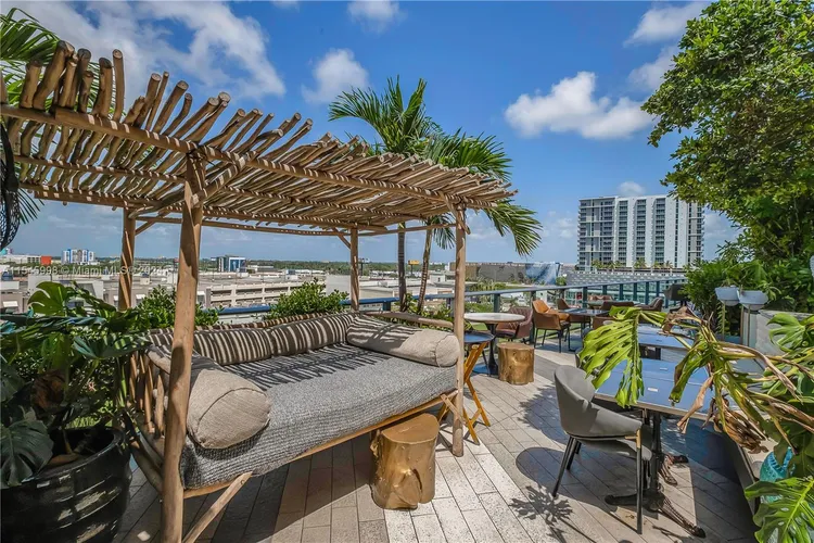 Hyde Midtown #2407 image #35