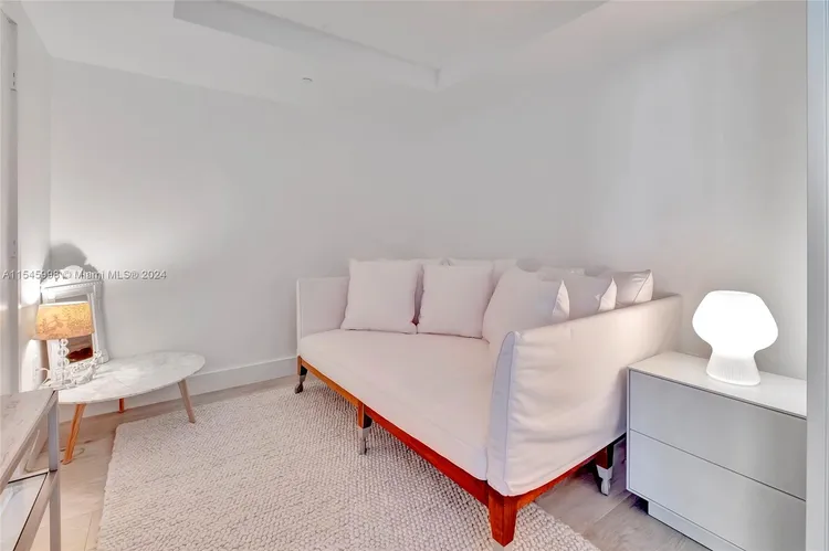 Hyde Midtown #2407 image #8