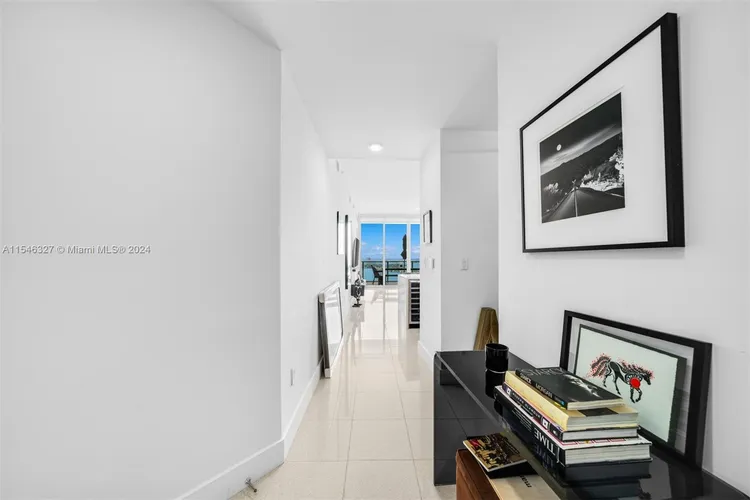 Paramount Bay #3308 image #12