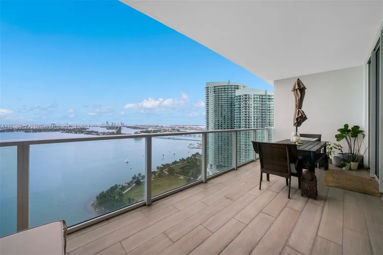 Paramount Bay #3308 image #18