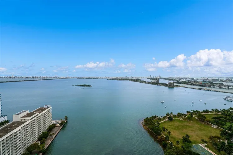 Paramount Bay #3308 image #20