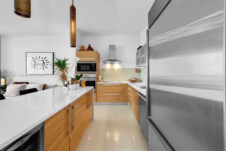 Paramount Bay #3308 image #6