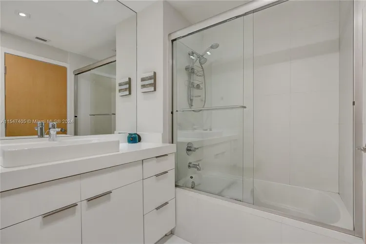 Palace at Bal Harbour #20A image #23