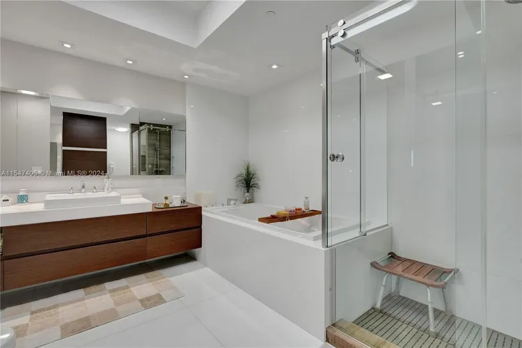 Palace at Bal Harbour #20A image #39