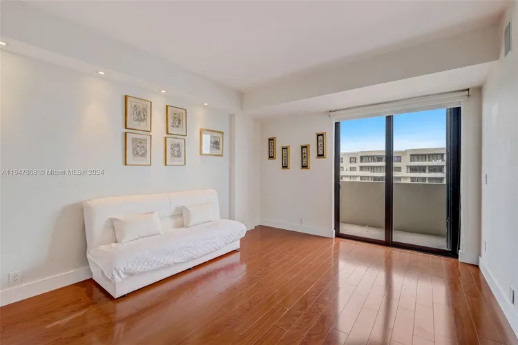 Key Colony I - Tidemark #1230 image #13