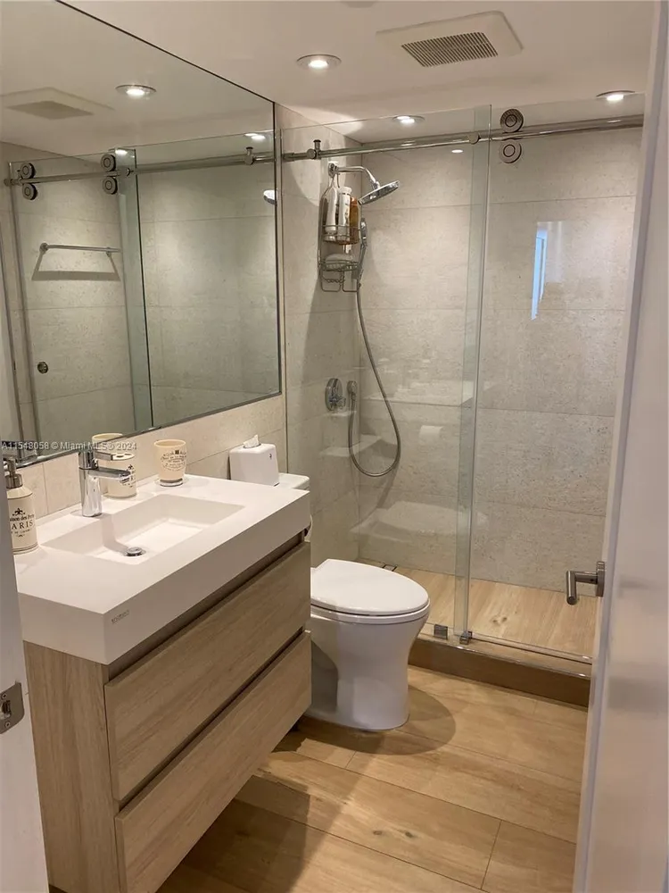 Key Colony I - Tidemark #831 image #10