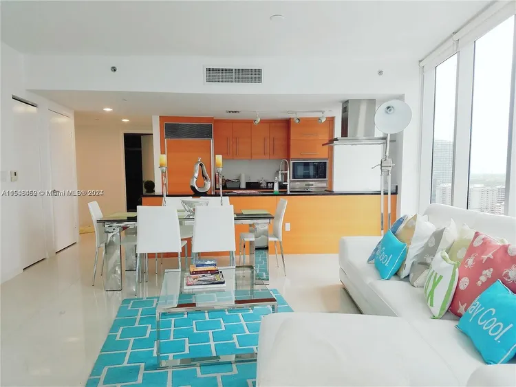 Icon Brickell II #2310 image #10