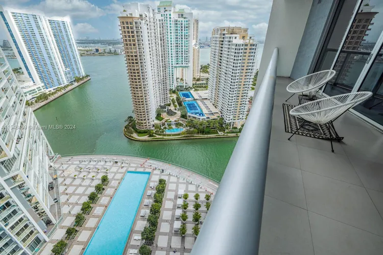 Icon Brickell II #2310 image #19