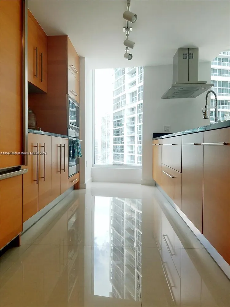 Icon Brickell II #2310 image #8