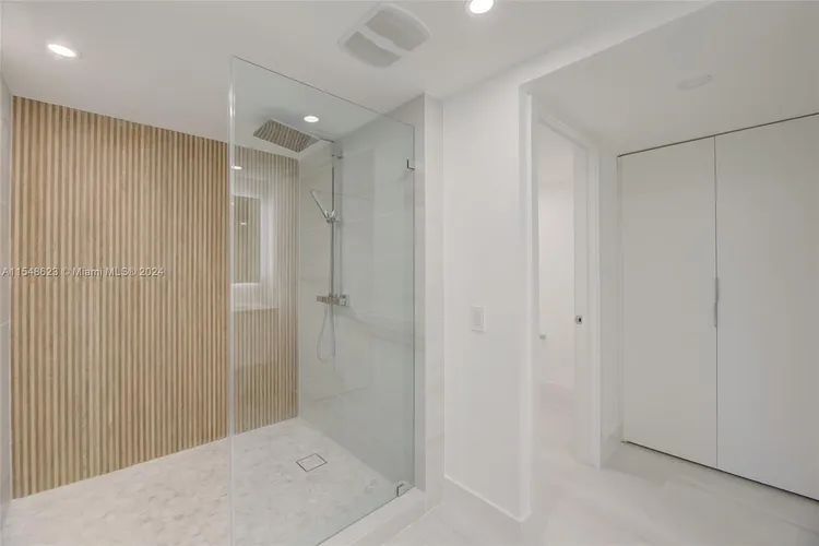 Key Colony IV Botanica #311 image #13