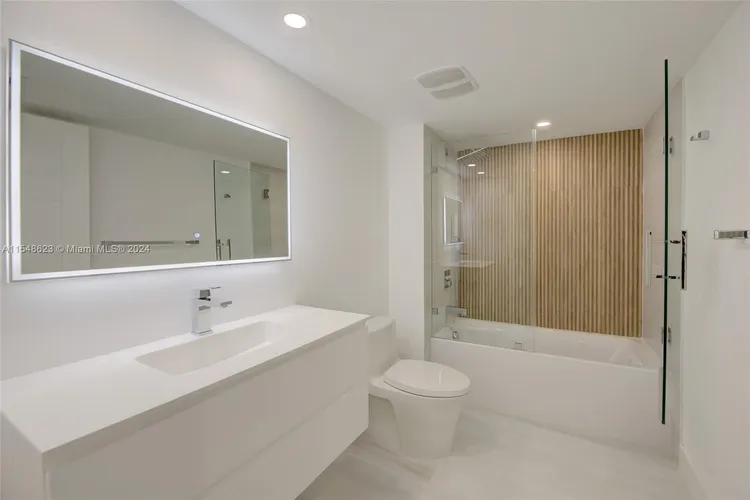 Key Colony IV Botanica #311 image #18