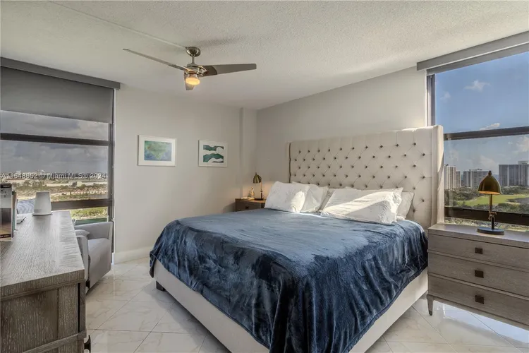 Coronado #2133 image #10