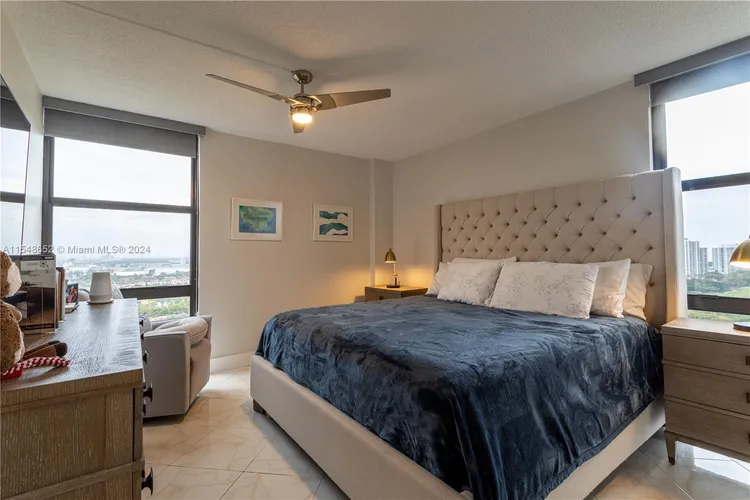 Coronado #2133 image #11