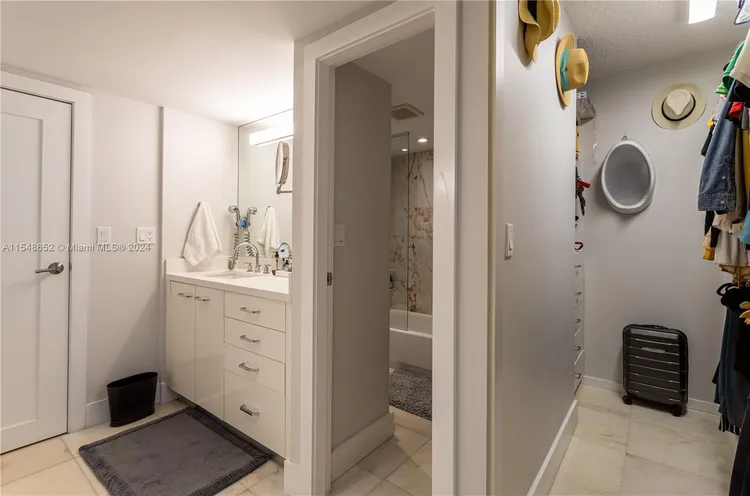 Coronado #2133 image #22