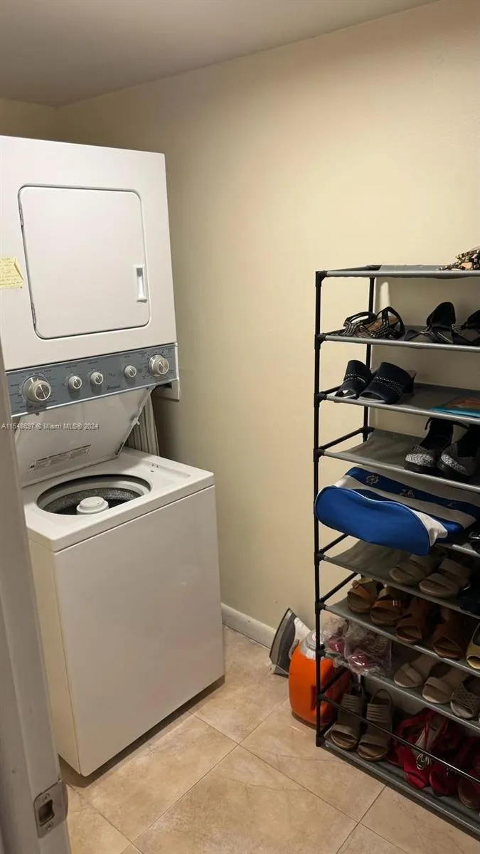 Palm Bay Yacht Club #601 image #10