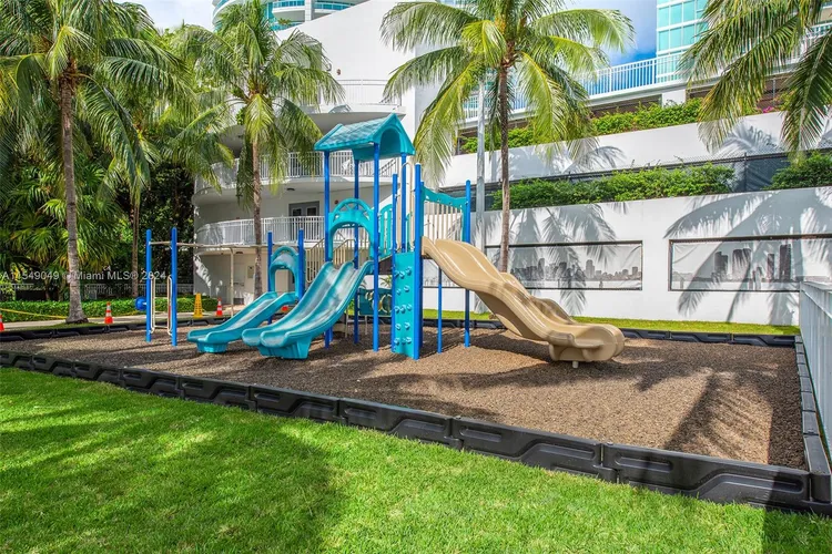 Skyline On Brickell #906 image #28