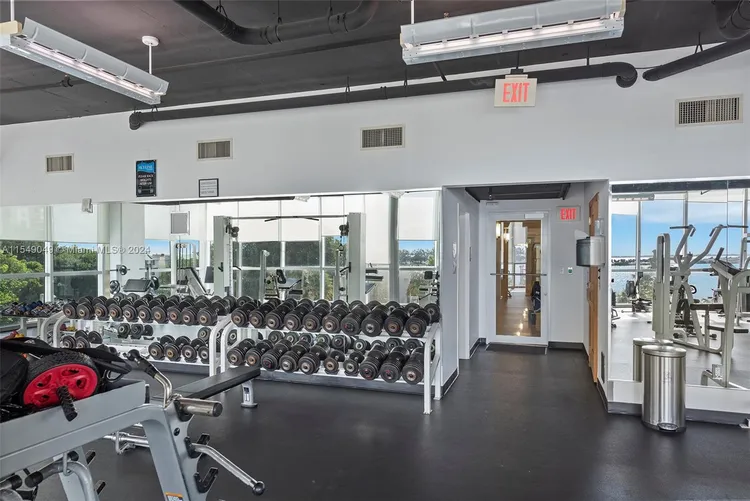 Skyline On Brickell #906 image #33