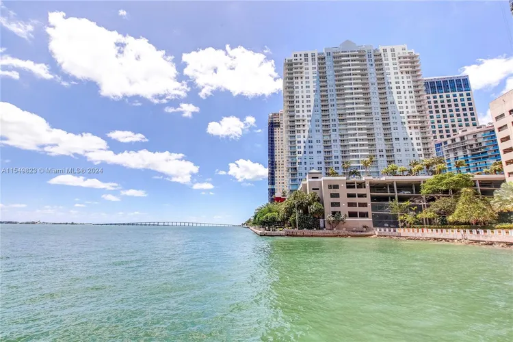 Yacht Club at Brickell #1401 image #40