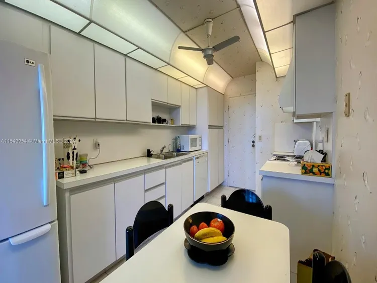 La Mer Estates #404 image #9