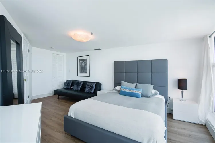 Castle Beach Club #M14 image #17