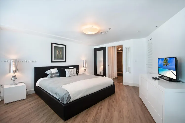 Castle Beach Club #M14 image #18