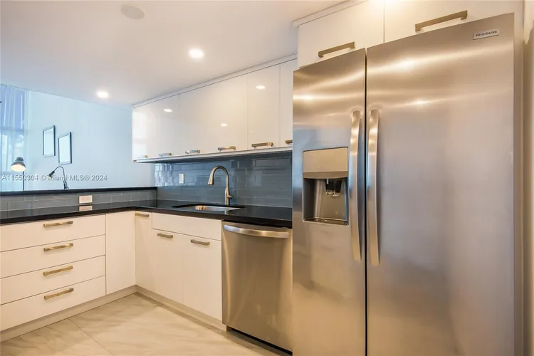 Castle Beach Club #M14 image #23