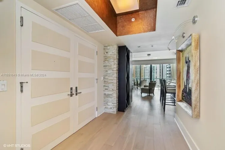 Las Olas River House #2406 image #13