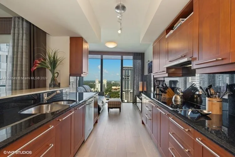 Las Olas River House #2406 image #18