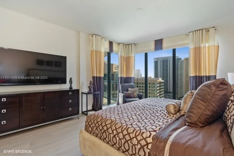 Las Olas River House #2406 image #22