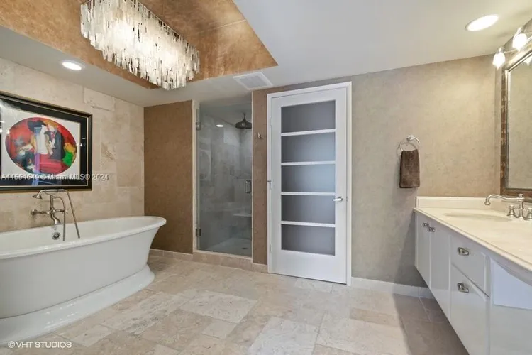 Las Olas River House #2406 image #23