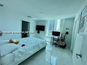 Quantum on the Bay #1418 image #12