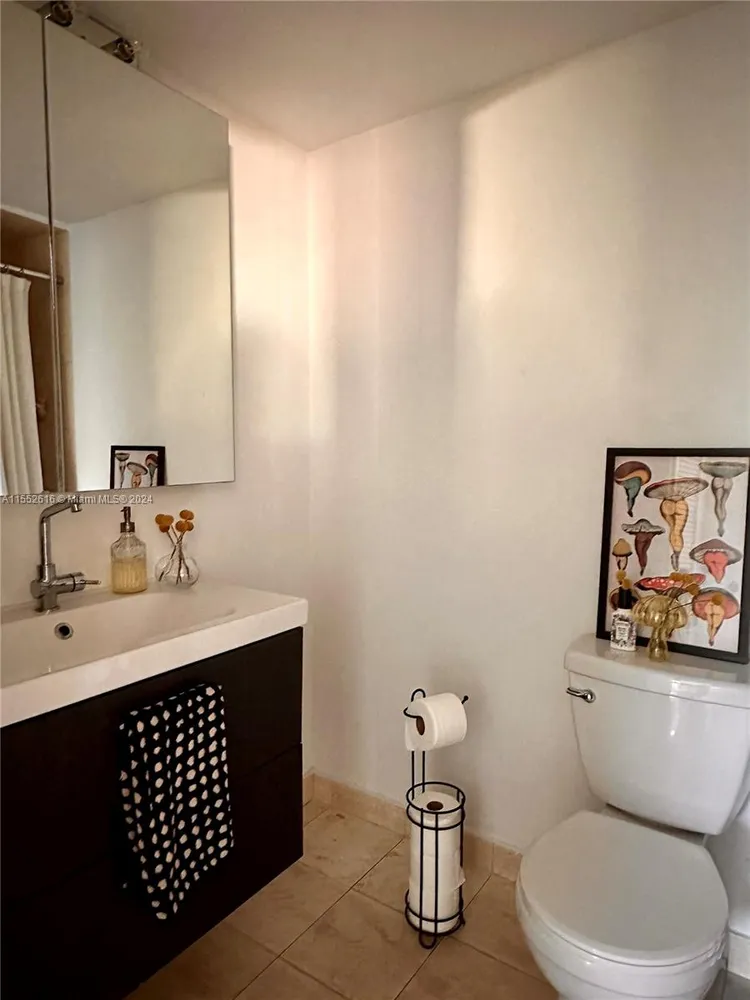 David William #209 image #12