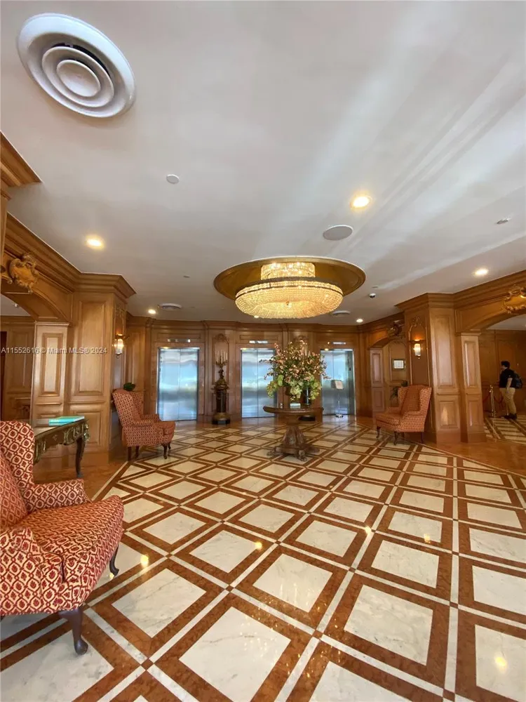 David William #209 image #19