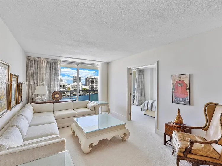 King Cole #922 image #11