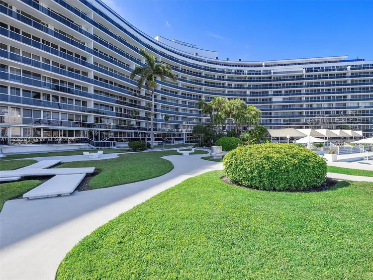 King Cole #922 image #35