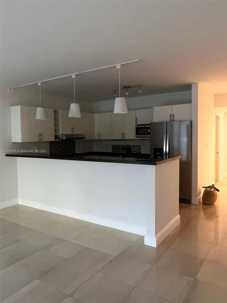 Key Colony IV Botanica #363 image #20